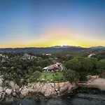 A Cala D Oro Et Privée Pour 8 Porto-Vecchio (Corsica)