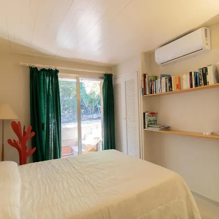 Villa A Cala D Oro Et Privée Pour 8 Porto Vecchio