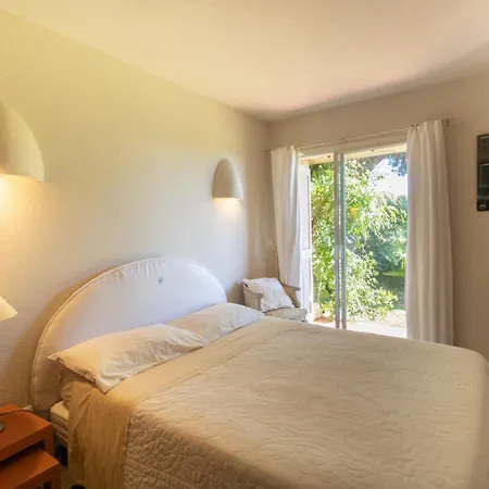 Villa A Cala D Oro Et Privée Pour 8 *