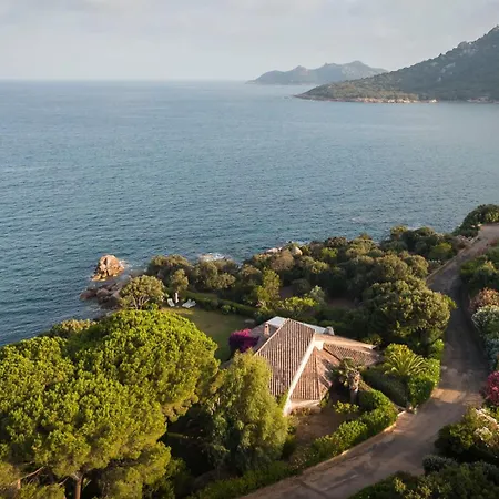 Villa A Cala D Oro Et Privée Pour 8 *