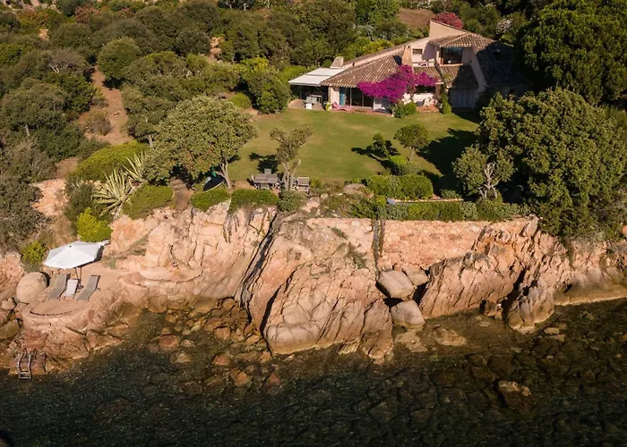 A Cala D Oro Et Privee Pour 8 Villa